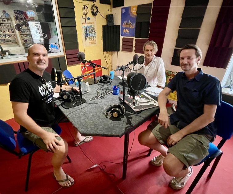 Le Club des Chineurs épisode 02 avec Philippe Genty, Jean Bruce et Geoff Clinton