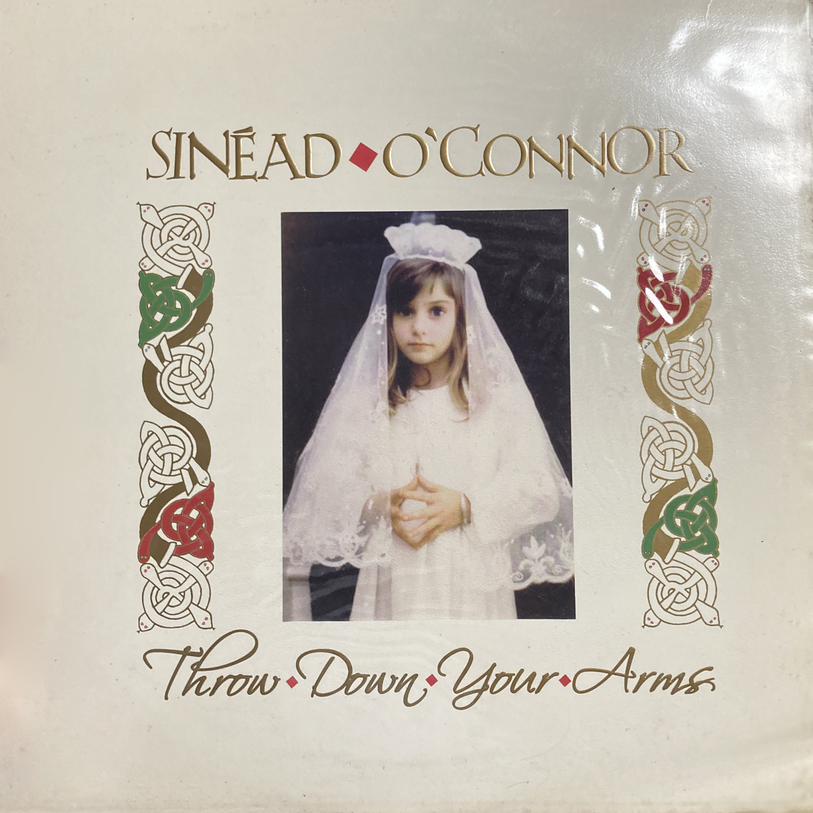 Sinéad O'Connor - Throw Down Your Arms